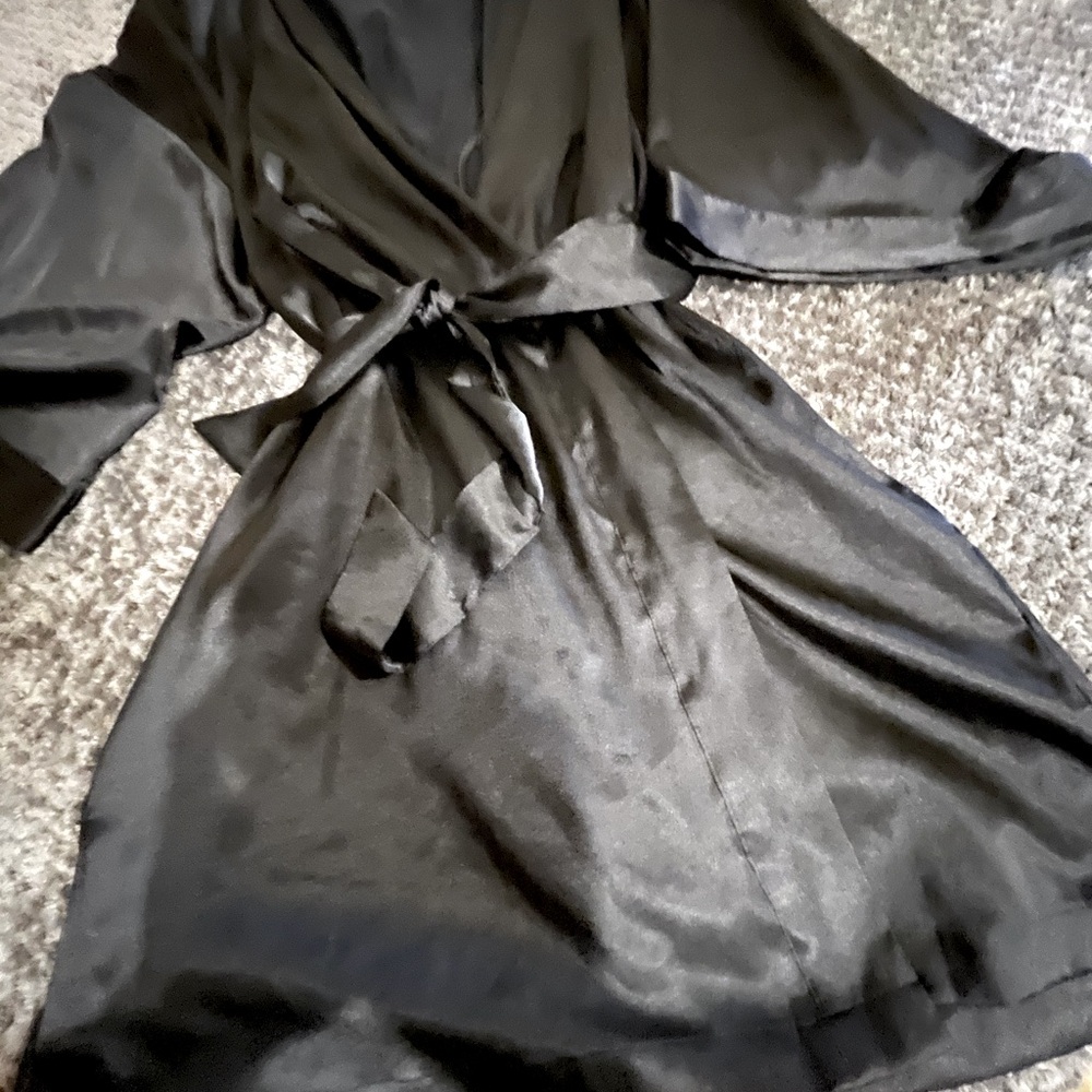 Victoria's Secret Black Satin Wrap Robe